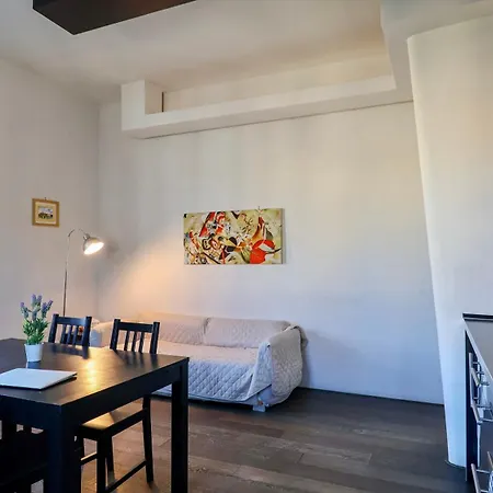 Cozy In The Center - With Wi-fi, Smart Tv Appartamento Pistoia